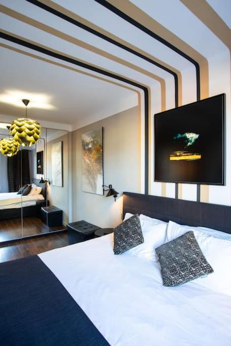 #39 Staywizus - Old Town suite 3 BDR AC Balcony 5mins Walk to Sea - Appartement 3 Chambres - 10