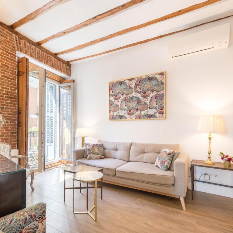 Prado Santa Ana 2BD/2BA - Apartamento - 9