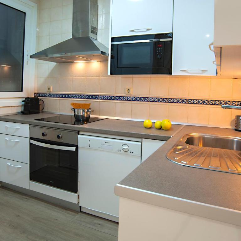 Donostia, a pocos pasos de la playa de la Concha. - Apartamento de 1 dormitorio - 5