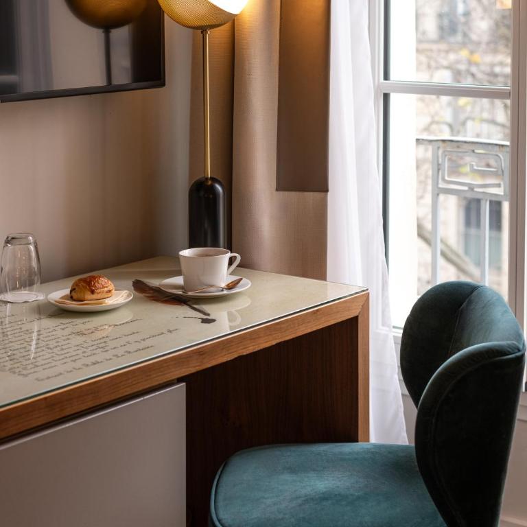 Hôtel Le Tourville by Inwood Hotels - Chambre Double Classique - 3