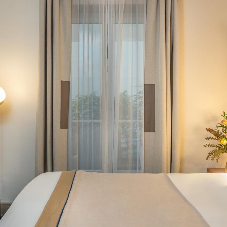 Hôtel Le Tourville by Inwood Hotels - Chambre Double Exécutive avec Terrasse - 6