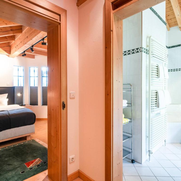Alpenhaus Oberstdorf - Bergbahn unlimited im Sommer inklusive - Apartment mit Blick auf die Berge - 16