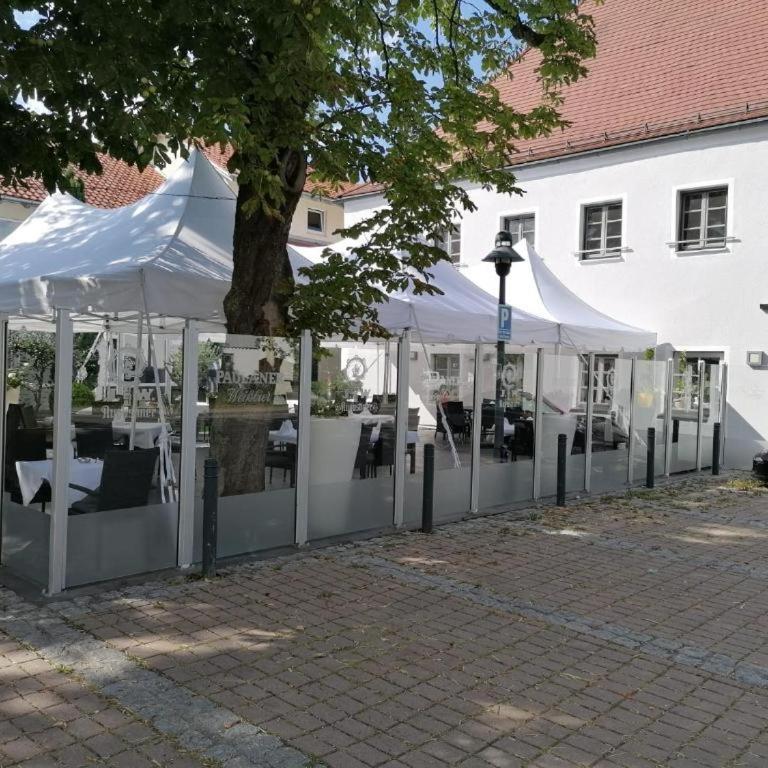 Hotel Restaurant Zum Wendelwirt - Doppel-/Zweibettzimmer mit eigenem Bad - 2