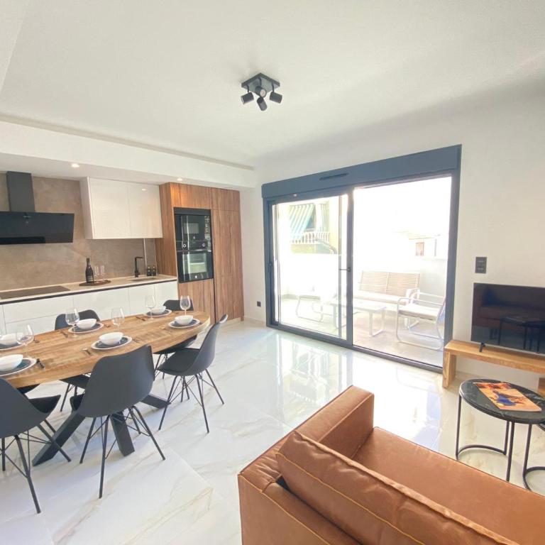 Paseo De La Playa - Apartamento de 3 dormitorios - 16