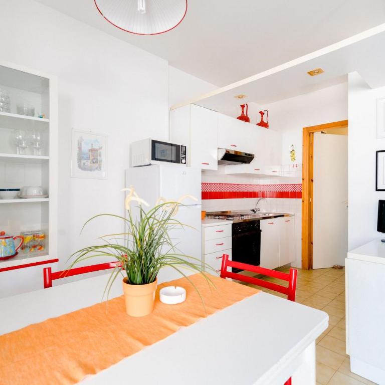Appartamento a 20mt dal mare con piscina condominiale - Appartamento con 2 Camere da Letto - 8