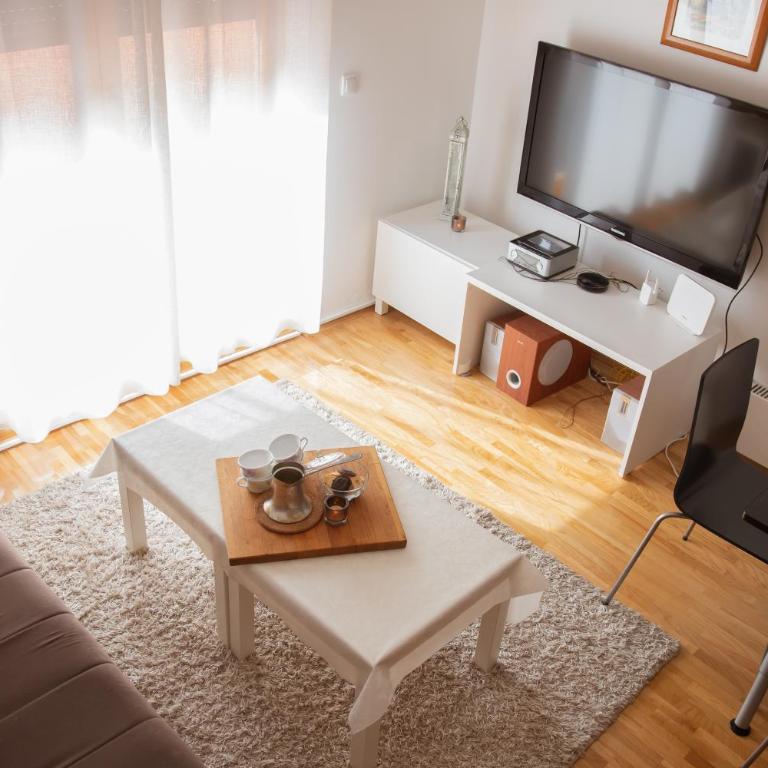 Apartman 10 - Jahorina - Two-Bedroom Apartment - 7