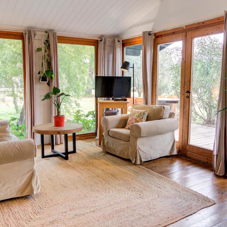 Mas Des Fleurs - Olive House - Two-Bedroom Apartment - 30