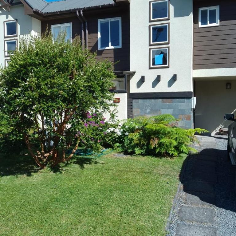 Cond. Peumayen Pucon - Three-Bedroom House - 15