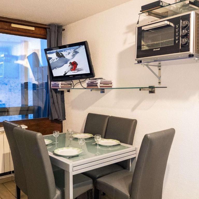 Appartement moderne à Val Thorens - 4 pers, 3 Flocons Argent, balcon nord, skis aux pieds - FR-1-637-36 - Apartment (4 Adults) - 5