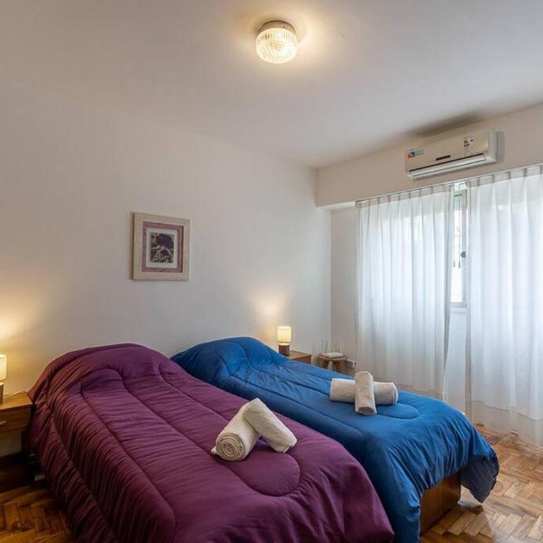 Amplio monoambiente en el corazón de Buenos Aires - Apartamento de 1 dormitorio - 1
