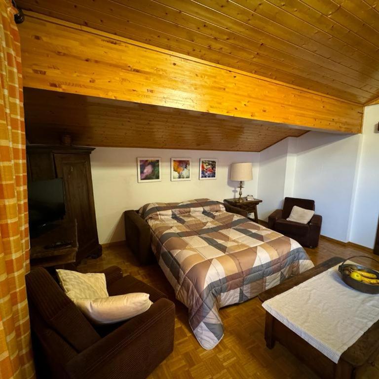 Crans Montana spacious 80m2 apartment with stunning view & bus stop outside - Appartement avec Balcon - 7