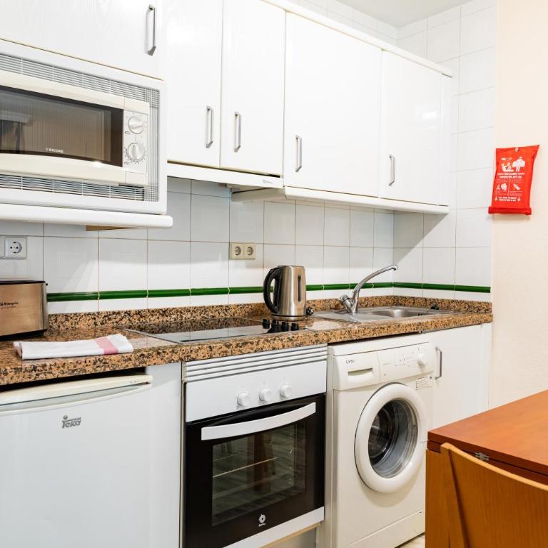 Ramada Hotel & Suites by Wyndham Costa del Sol - Apartamento Clásico de 2 dormitorios - 10