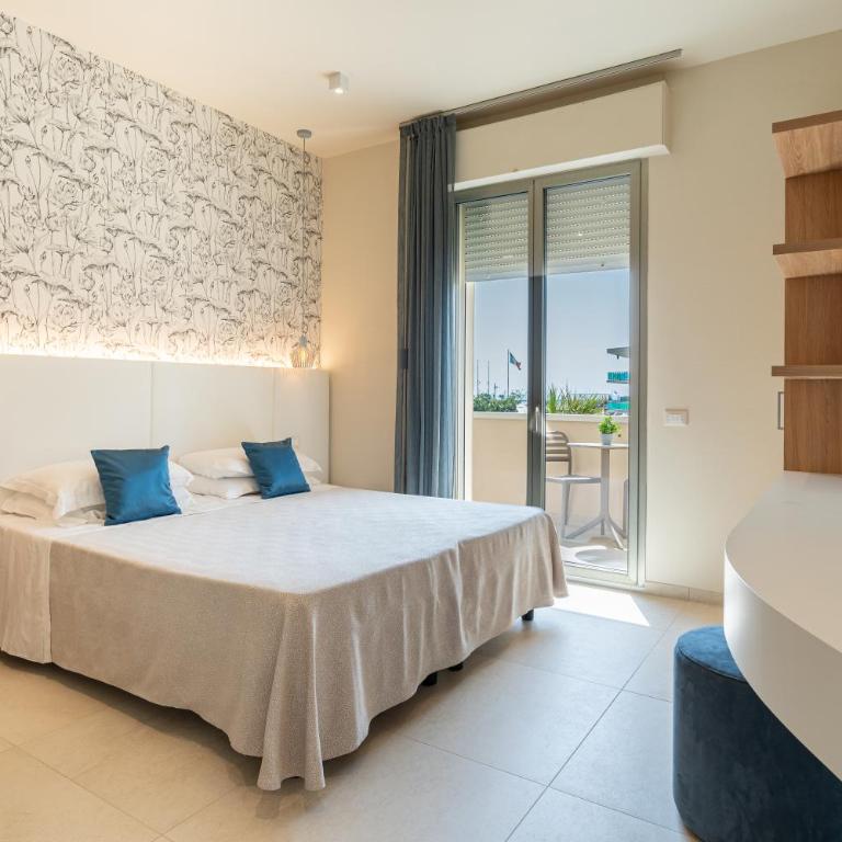 Miomar Beach Hotel - Camera Tripla Superior - 4