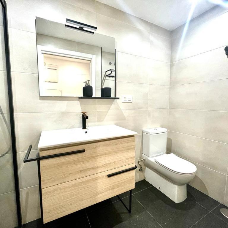 Cervantes céntrico con garaje - Apartamento de 1 dormitorio - 11