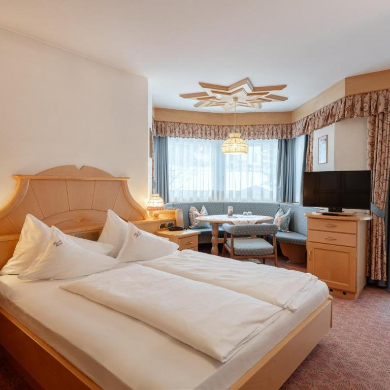 Piccolo - Dolomites & Gourmet Hotel - Camera Matrimoniale Classic con Balcone - 9