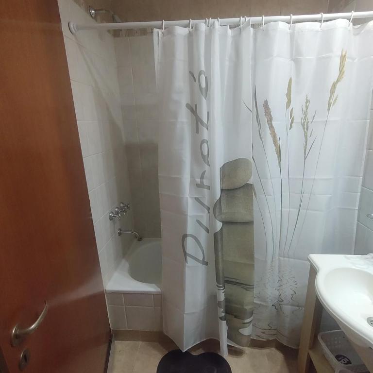 Zona histórica y cerca de UADE para dos personas - Apartamento de 1 dormitorio - 39