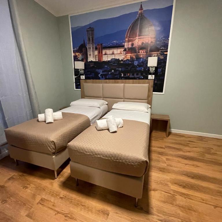 Titta & Ruffo - Double or Twin Room with Private Bathroom - 2