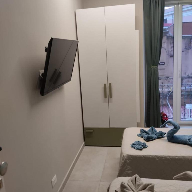 B&B LE TRE ISOLE - Camera Matrimoniale/Doppia con Letti Singoli con Bagno in Comune - 4