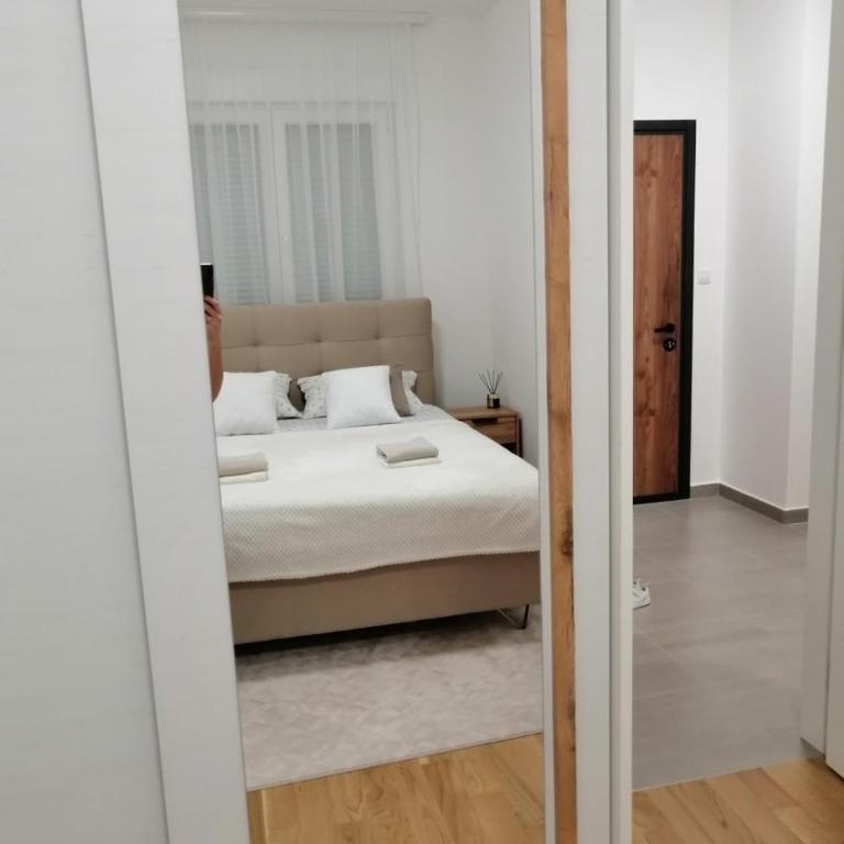 Stan na dan Apartman ADA Banjaluka - Apartman sa 2 Spavaće Sobe - 3