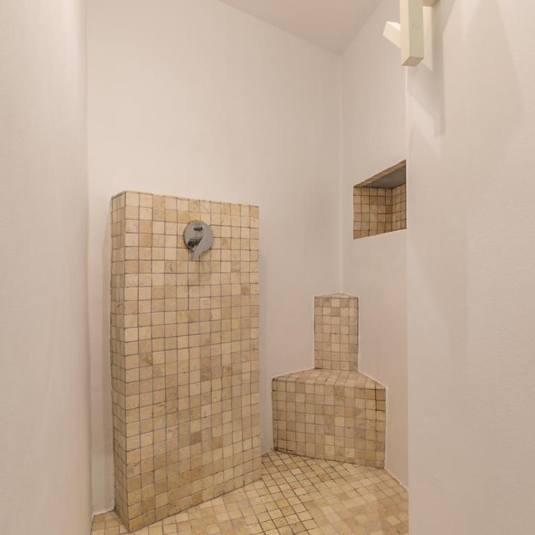 Apartamento en Madrid centro. Plaza Mayor - Three-Bedroom Apartment - 10