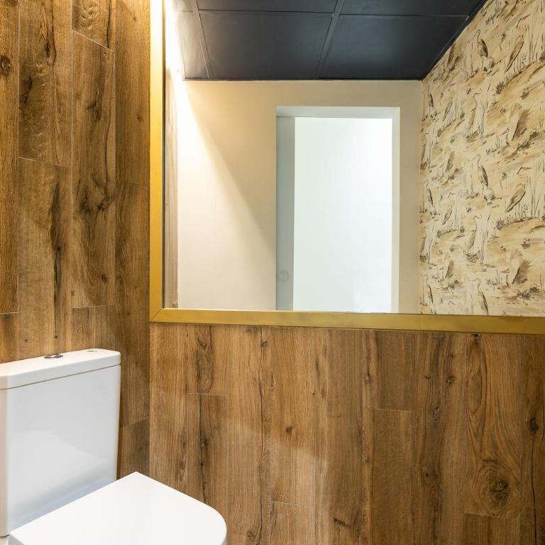 Apartamento en Madrid centro. Plaza Mayor - Three-Bedroom Apartment - 15