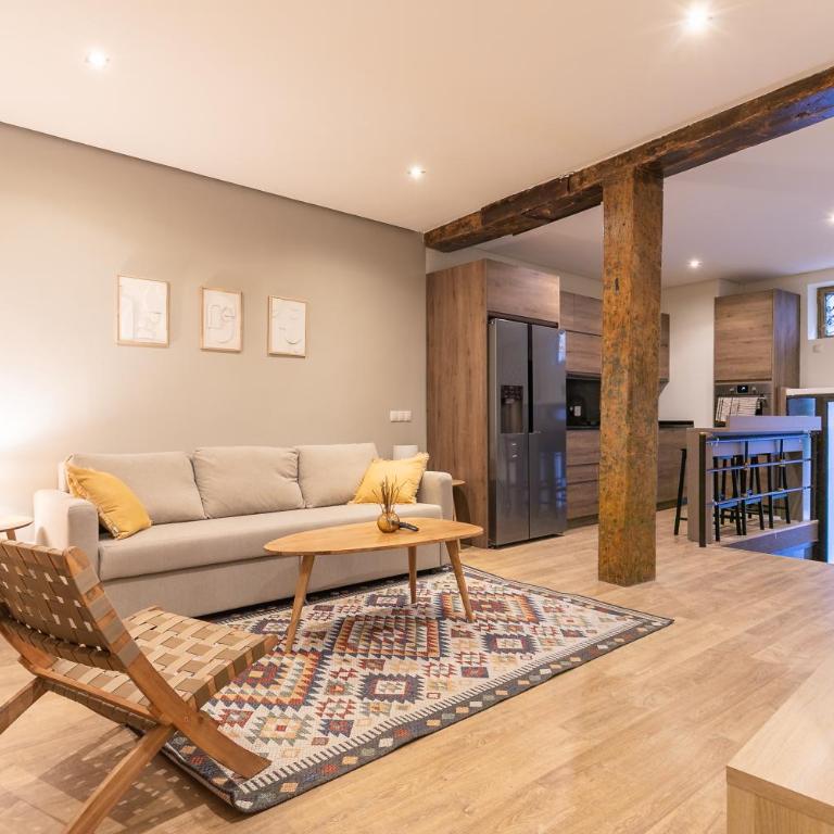 Apartamento en Madrid centro. Plaza Mayor - Three-Bedroom Apartment - 1