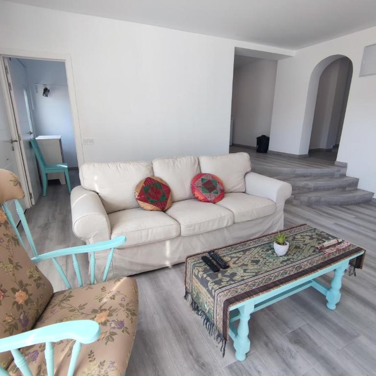 Planta independiente en Villa Primavera - Casa de 2 dormitorios - 5