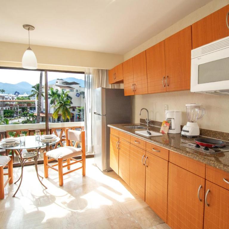 Plaza Pelicanos Grand Beach Resort All Inclusive - Studio - 10