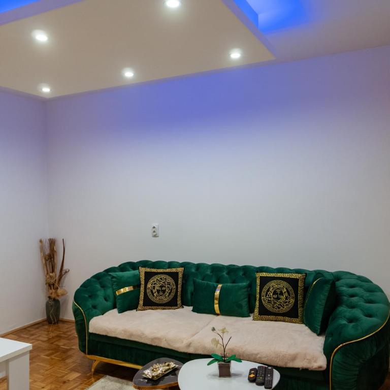 Apartman Princip - Two-Bedroom Apartment - 2