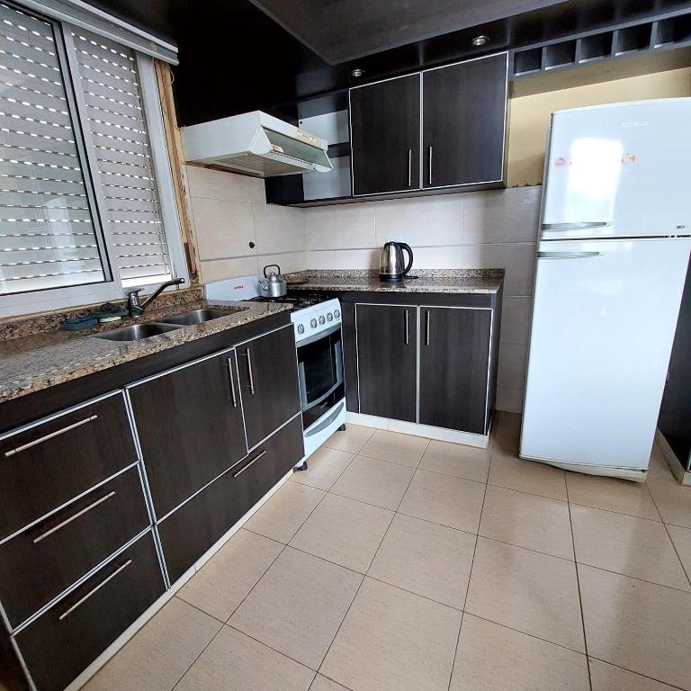 Apart Hotel RITZ - Apartamento de 2 dormitorios con balcón y terraza - 4