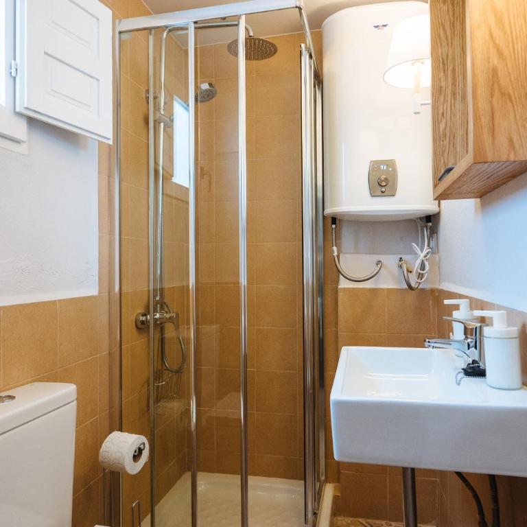Independent Beautiful House Seville City center with Private Parking - Casa Unifamiliar de 2 dormitorios - 17