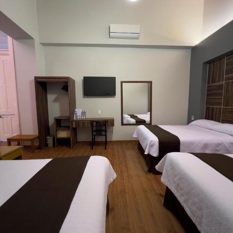 Hotel Principal - Chambre Familiale - 10