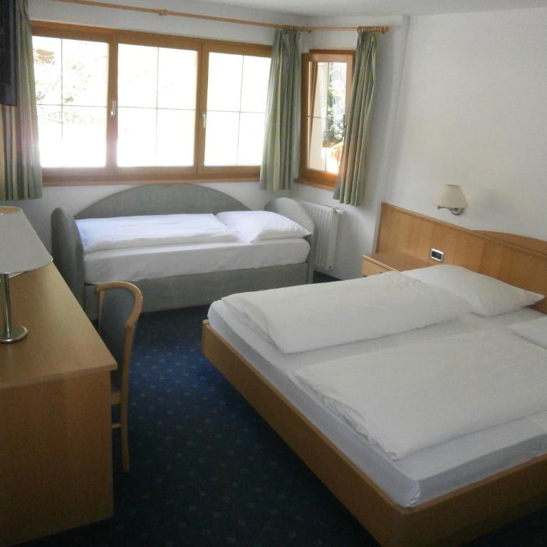Hotel Schölzhorn Superior - Habitación Triple Clásica - 3