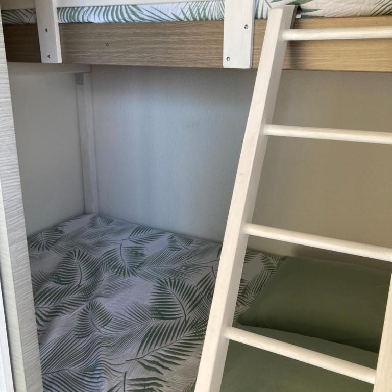 Bord de Mer Appartement face à la mer, lumineux, Grande terrasse, parking privé, climatisé - Appartamento con Vista Mare - 12