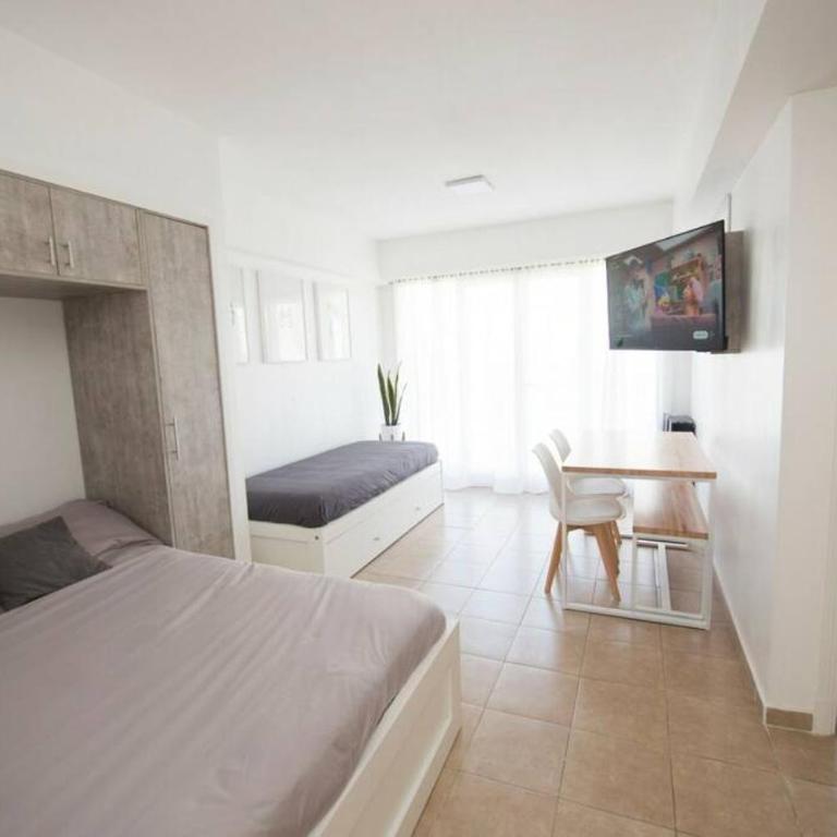 Renovado monoambiente en La Feliz con seña - Studio - 1