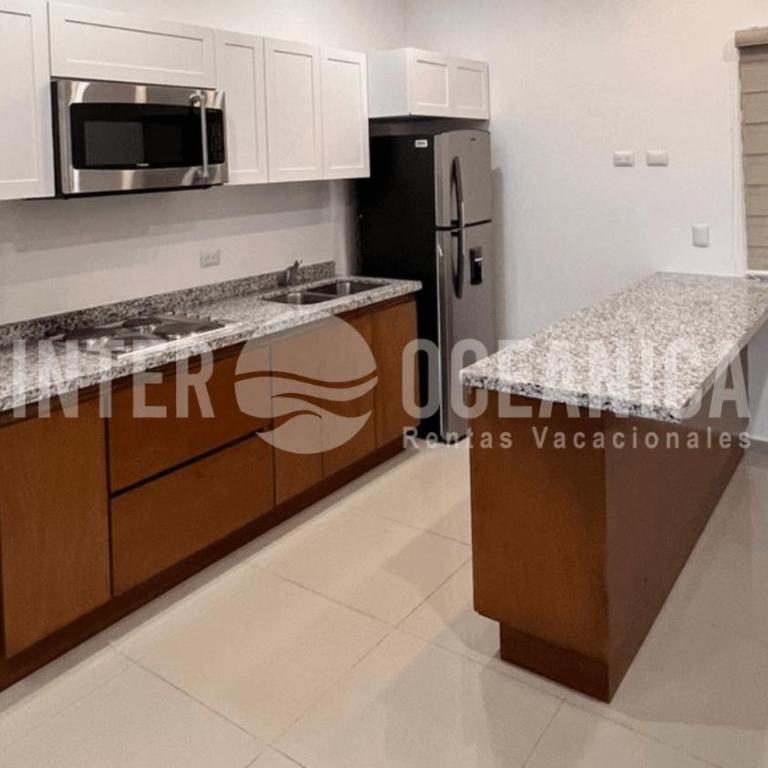 Pool with the best view of the Marina Mazatlán - Apartment - 8
