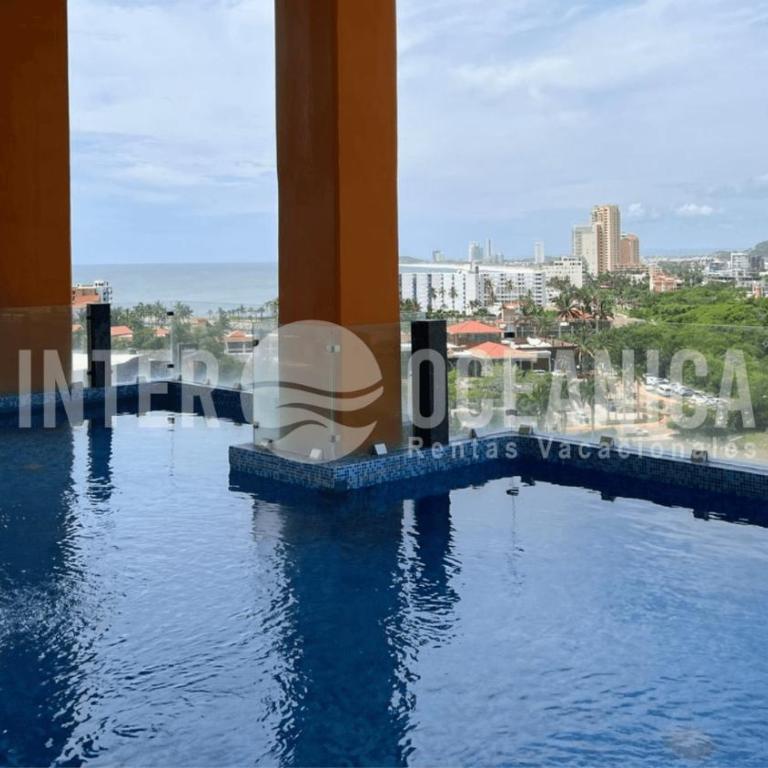Pool with the best view of the Marina Mazatlán - Apartment - 22