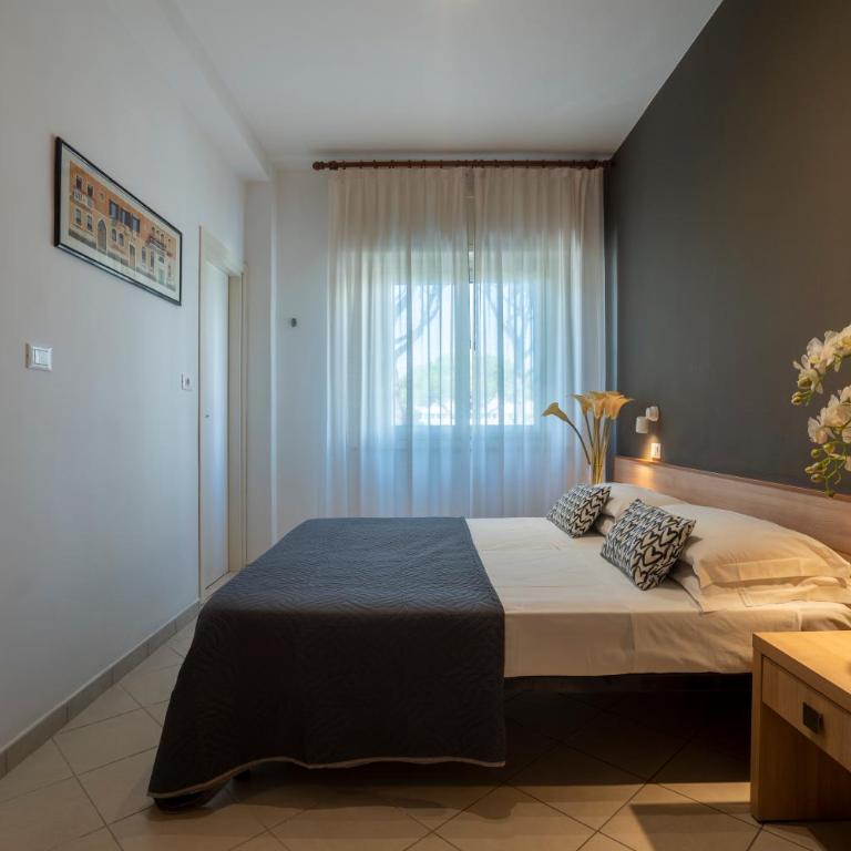 Hotel Mocambo Riccione CENTRALISSIMO AL MARE - Economy Double or Twin Room - 3