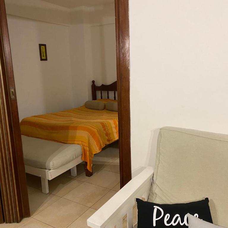 Depto dos ambientes avenida Colón, excelente ubicación - Apartamento de 1 dormitorio - 7