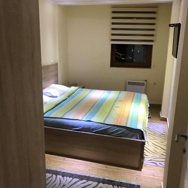Apartment Elvir - One-Bedroom Apartment - 3