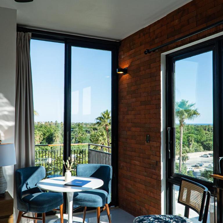 Flamboyan Hotel & Residences - One Bedroom Residence - 14