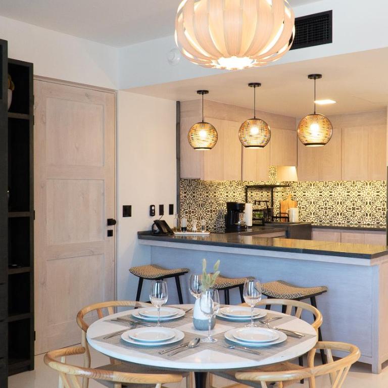 Flamboyan Hotel & Residences - Two Bedroom Residences Full Kitchen - 14