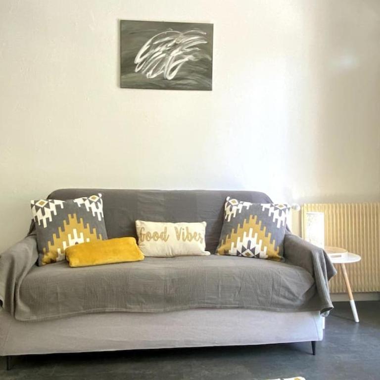 Studio balcon, centre ville, proximité plages, commerces, restaurants, musées... - Apartment mit 1 Schlafzimmer - 31