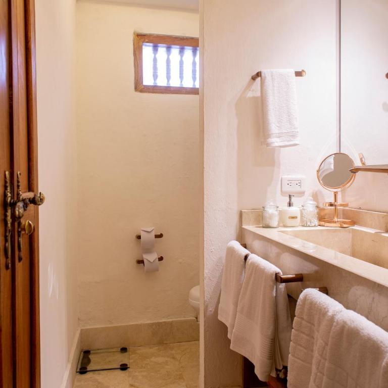 Palmas de Alba Hotel Boutique - Habitación Triple con baño privado - 3