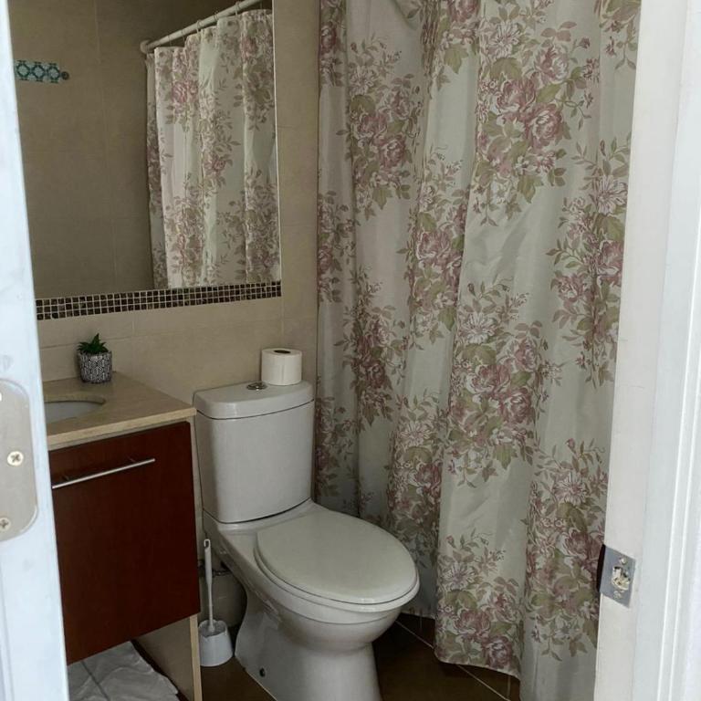 Never Give Up Suites - Two-Bedroom Apartment - 6