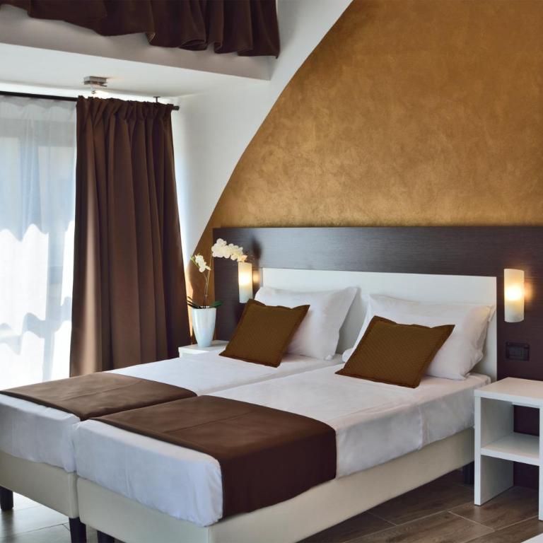 Hotel Luxor Florence - Junior Suite - 9