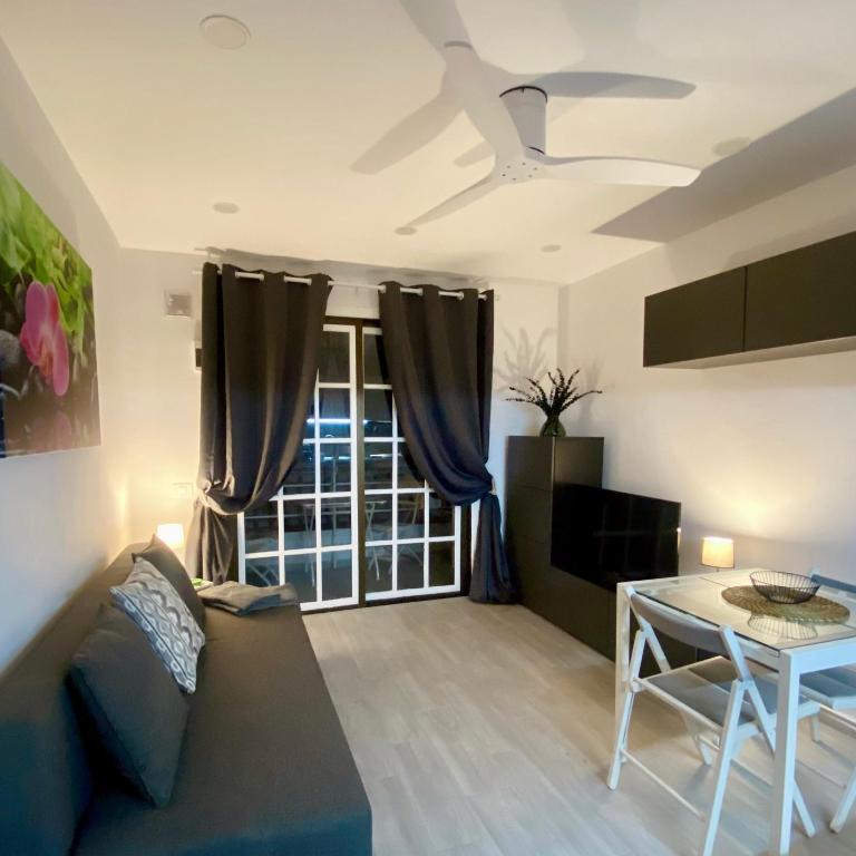 El Diamantino 202 WiFi Pool - Apartamento con balcón - 1