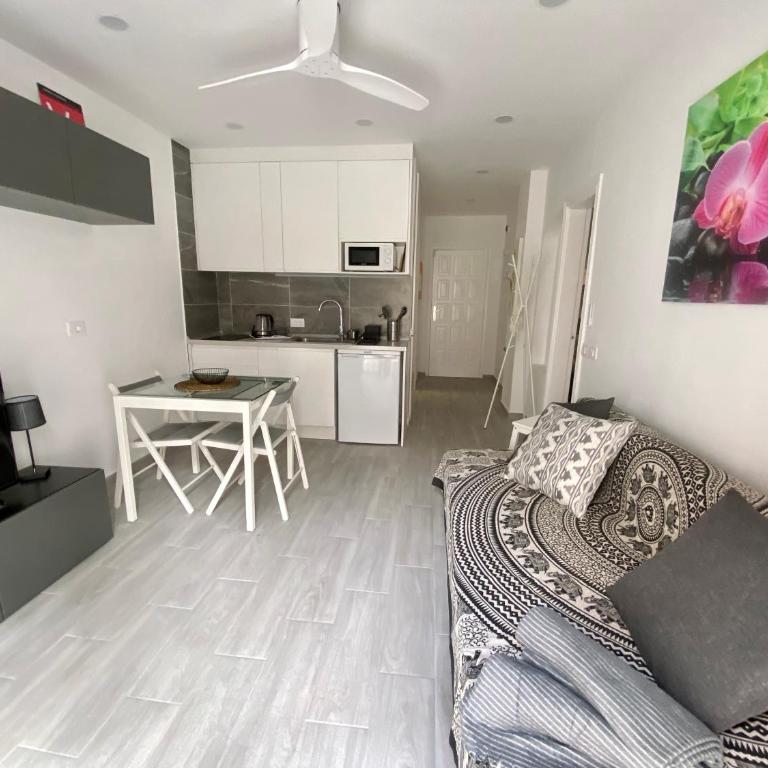 El Diamantino 202 WiFi Pool - Apartamento con balcón - 24
