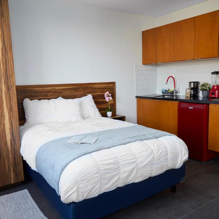 Casa Cheljo - Double Room with Terrace - 9