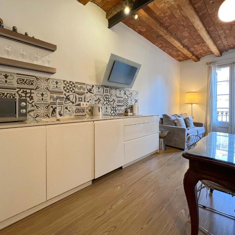 Stay U-nique Apartment Arago II - One-Bedroom Apartment - 3